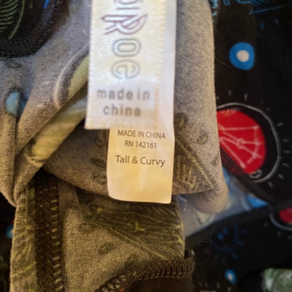 NWOT LuLaRoe Lightbulb Leggings - Picture 3 of 3